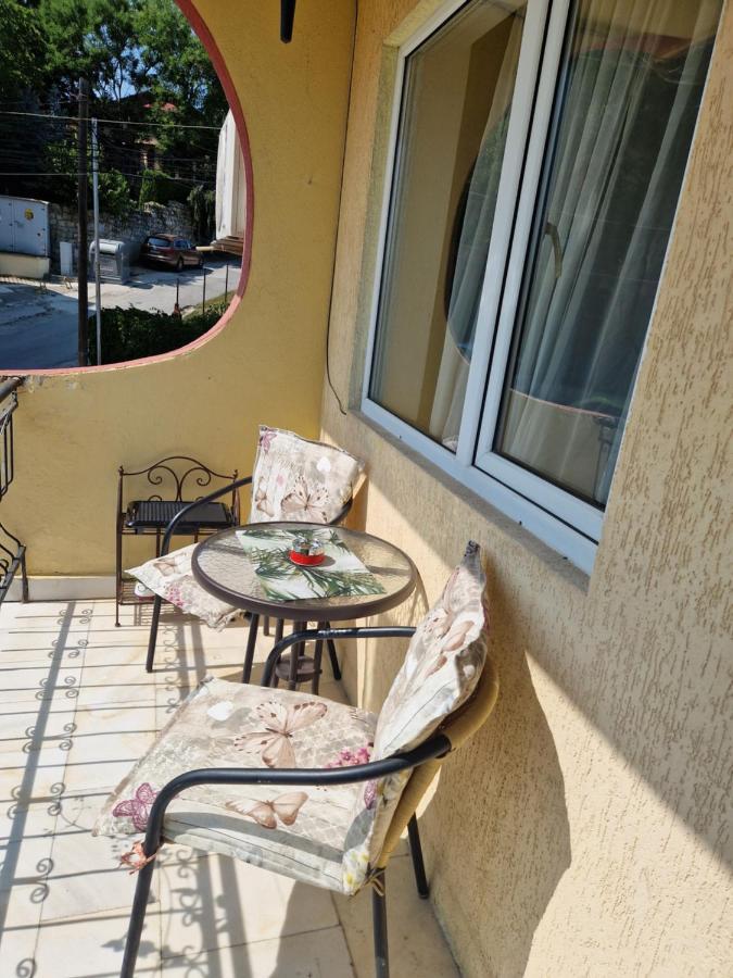 Villa Residence, Free Parking, Pets Friendly Varna Luaran gambar